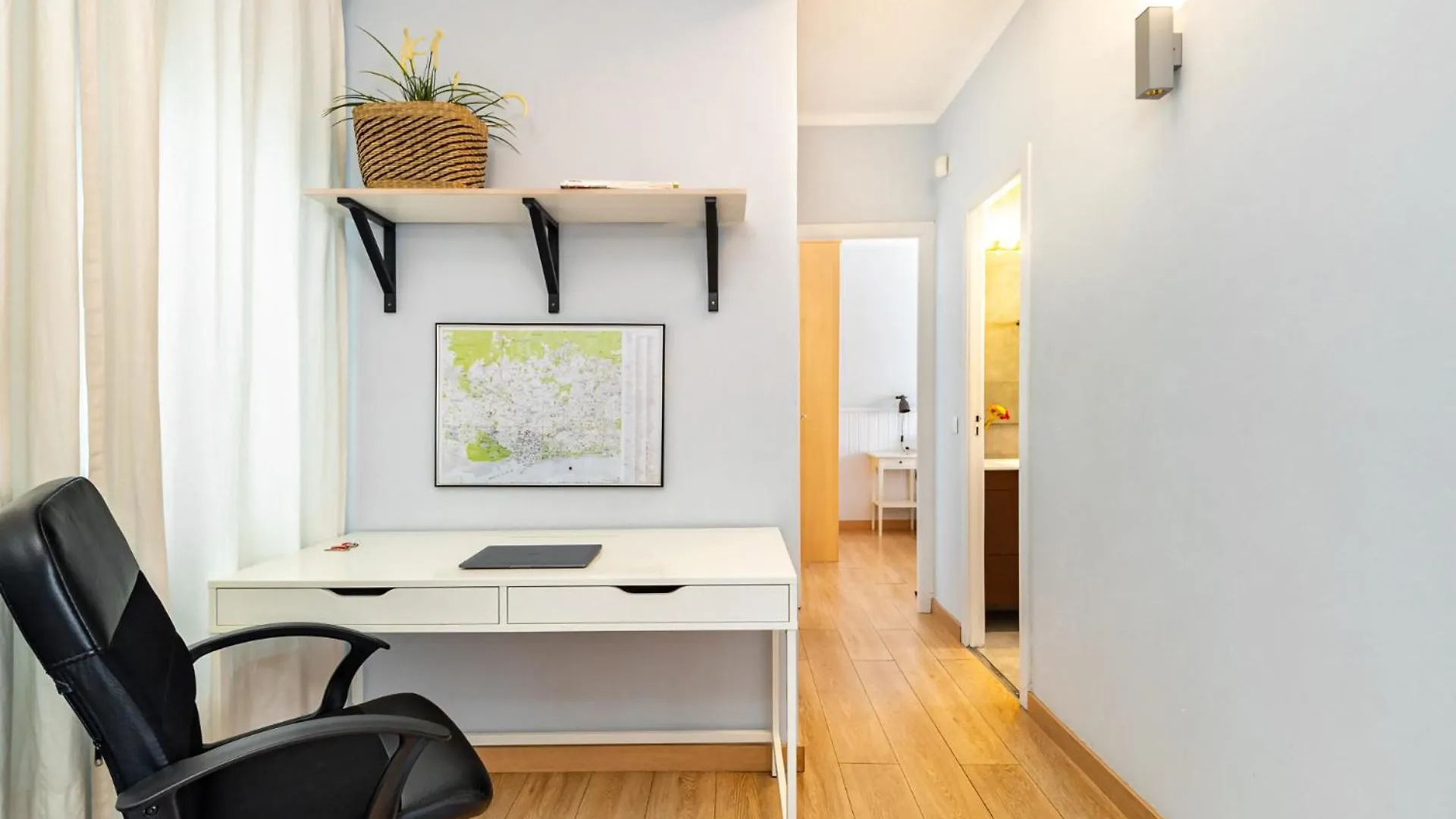 Flaugier Apartments 3-3 برشلونة 0*,