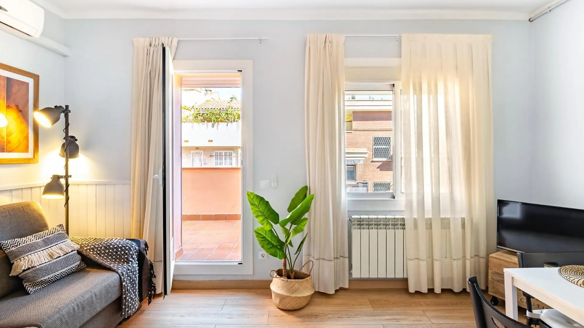 Flaugier Apartments 3-3 برشلونة