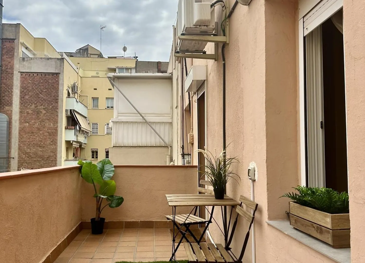 Flaugier Apartments 3-3 برشلونة